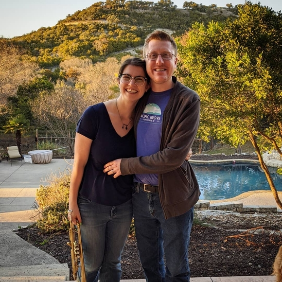 Meet your Posher, Stephanie - Picture 3 of 3